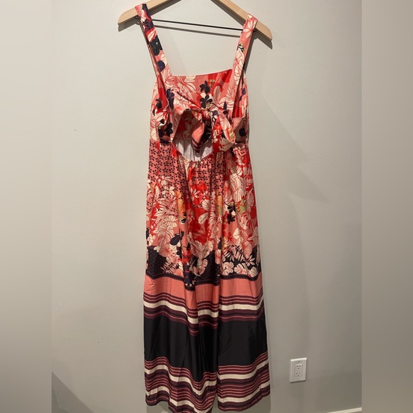 Stitchdrop Maui Paisley Sleeveless  A-Line Beautiful Silky Smooth Fabric… - Picture 6 of 6